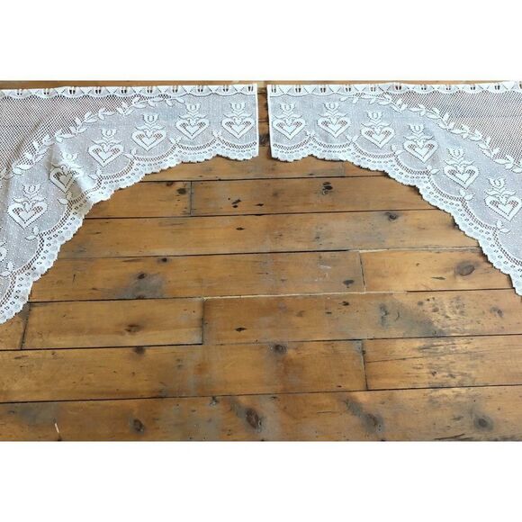 Vintage leave country hearts white window curtains 66” x 35” - Picture 4 of 5